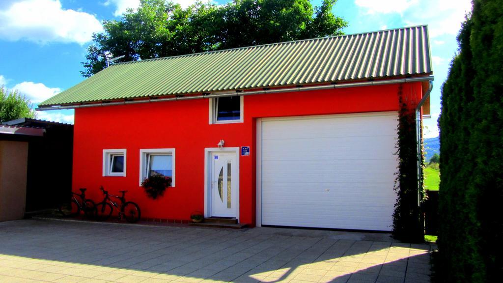Apartment Marin Огулин Екстериор снимка